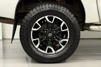 USED 2017 N TOYOTA HI-LUX 2.4 D-4D Invincible X Pickup Double Cab 4dr Diesel Manual 4WD Euro 6 (TSS, 3.5t) (150 ps) NAV, CAMERA, HTD SEATS, PLUS VAT