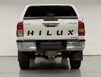 USED 2017 N TOYOTA HI-LUX 2.4 D-4D Invincible X Pickup Double Cab 4dr Diesel Manual 4WD Euro 6 (TSS, 3.5t) (150 ps) NAV, CAMERA, HTD SEATS, PLUS VAT