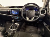 USED 2017 N TOYOTA HI-LUX 2.4 D-4D Invincible X Pickup Double Cab 4dr Diesel Manual 4WD Euro 6 (TSS, 3.5t) (150 ps) NAV, CAMERA, HTD SEATS, PLUS VAT