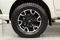 USED 2017 N TOYOTA HI-LUX 2.4 D-4D Invincible X Pickup Double Cab 4dr Diesel Manual 4WD Euro 6 (TSS, 3.5t) (150 ps) NAV, CAMERA, HTD SEATS, PLUS VAT