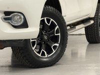 USED 2017 N TOYOTA HI-LUX 2.4 D-4D Invincible X Pickup Double Cab 4dr Diesel Manual 4WD Euro 6 (TSS, 3.5t) (150 ps) NAV, CAMERA, HTD SEATS, PLUS VAT