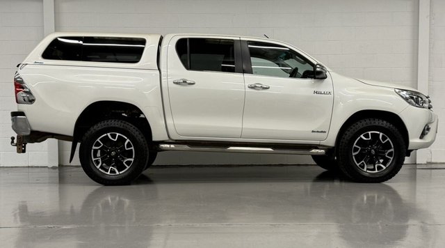 View our TOYOTA HI-LUX