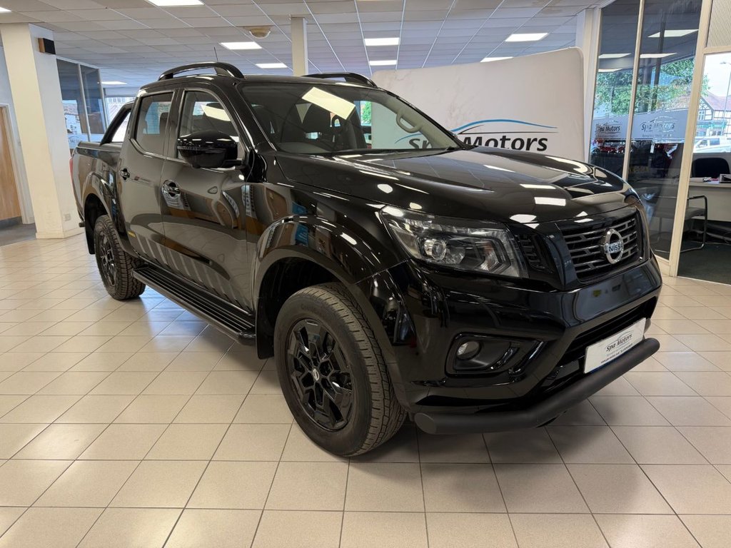2020 NISSAN NAVARA