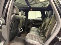 USED 2017 Y PORSCHE CAYENNE 4.2 TD V8 S Platinum Edition SUV 5dr Diesel TiptronicS 4WD Euro 6 (s/s) (385 ps) DELIVERY AVAIABLE