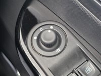 USED 2015 65 RENAULT CAPTUR 1.5 dCi ENERGY Dynamique S Nav SUV 5dr Diesel Auto Euro 6 (s/s) (90 ps) Car Play - Reverse Camera - &pound;20 Tax