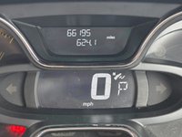 USED 2015 65 RENAULT CAPTUR 1.5 dCi ENERGY Dynamique S Nav SUV 5dr Diesel Auto Euro 6 (s/s) (90 ps) Car Play - Reverse Camera - &pound;20 Tax