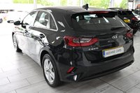 USED 2021 71 KIA CEED 1.6 CRDi MHEV 2 NAV Hatchback 5dr Diesel Hybrid Manual Euro 6 (s/s) (134 bhp) *HOME DELIVERY 7 DAY MONEY BACK*
