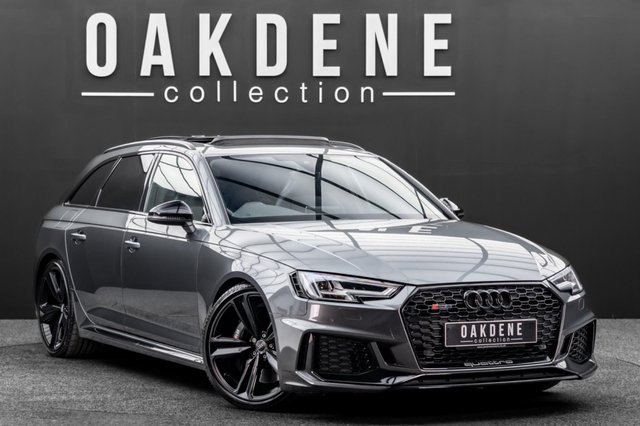 View our AUDI RS4 AVANT