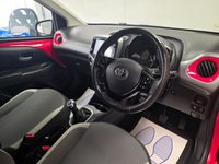 USED 2020 70 TOYOTA AYGO 1.0 VVT-i x-play Hatchback 5dr Petrol Manual Euro 6 (Safety Sense) (71 ps) 