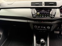 USED 2015 15 SKODA FABIA 1.2 TSI SE L Estate 5dr Petrol DSG Euro 6 (s/s) (110 ps) Rear Park Pilot