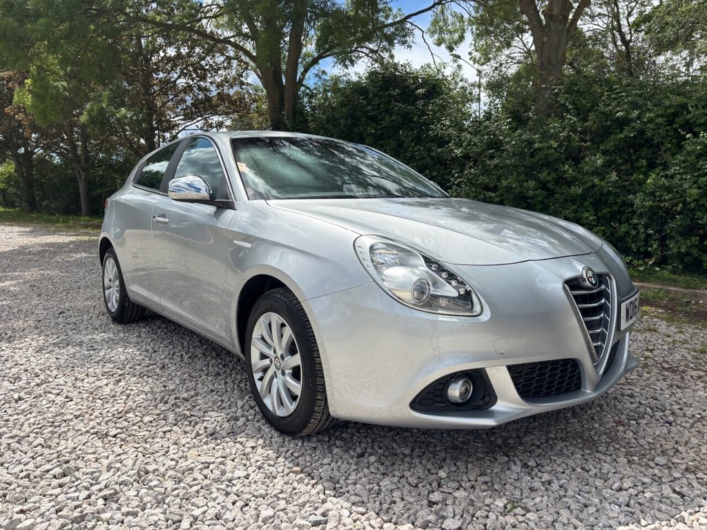 USED 2016 16 ALFA ROMEO GIULIETTA 2.0 JTDM-2 Distinctive Hatchback 5dr Diesel Manual Euro 6 (s/s) (150 bhp) &pound;ZERO DEPOSIT FINANCE