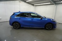 USED 2025 25 KIA CEED 1.5 T-GDi GT-Line Hatchback 5dr Petrol DCT Euro 6 (s/s) (138 bhp) 