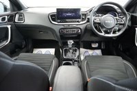 USED 2025 25 KIA CEED 1.5 T-GDi GT-Line Hatchback 5dr Petrol DCT Euro 6 (s/s) (138 bhp) 