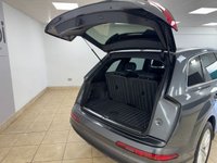 USED 2019 19 AUDI Q7 3.0 TDI V6 45 S line SUV 5dr Diesel Tiptronic quattro Euro 6 (s/s) (231 ps) BLACK DAKOTA LEATHER, SATELLITE NAVIGATION, CLIMATE CONTROL, ALLOY WHEELS, AUTO HOLD, ELECTRIC FOLDING MIRRORS, MULTI FUNCTION STEERING WHEEL, CRUISE CONTROL, ELECTRIC FRONT SEATS, FRONT & REAR PARKING SENSORS, RAIN SENSOR, DIGITAL COCKPIT, APPLE CARPLAY, BLUETOOTH, MATRIX LED LIGHTS,  DAB