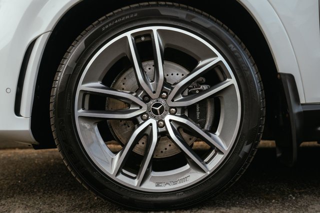 View our MERCEDES-BENZ GLE