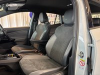 USED 2022 72 VOLKSWAGEN ID.4 Pure 52kWh Life SUV 5dr Electric Auto (148 ps)+2 CABLES+1 OWNER FROM NEW+NAV+HISTORY+HALF LEATHER HEATED SEATS+HEATED MIRRORS+AUTO LED LIGHTS+PRIVACY+CLIMATE+PARK CONTROL+MEDIA+ASSISTANCE PACK+INFO PACK+18