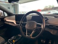 USED 2022 72 VOLKSWAGEN ID.4 Pure 52kWh Life SUV 5dr Electric Auto (148 ps)+2 CABLES+1 OWNER FROM NEW+NAV+HISTORY+HALF LEATHER HEATED SEATS+HEATED MIRRORS+AUTO LED LIGHTS+PRIVACY+CLIMATE+PARK CONTROL+MEDIA+ASSISTANCE PACK+INFO PACK+18