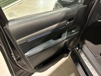 USED 2022 71 TOYOTA HI-LUX 2.8 D-4D Invincible X Pickup Double Cab 4dr Diesel Manual 4WD Euro 6 (s/s) (204 ps) 