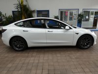 USED 2022 22 TESLA Model 3 Standard Range Plus Saloon 4dr Electric Auto RWD (241 bhp) SUNROOF SAT NAV PARKING CAMERA LEATHER HEATED SEATS CRUISE CONTROL 1 OWNER SERVICE HISTORY WARRANTY