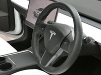 USED 2022 22 TESLA Model 3 Standard Range Plus Saloon 4dr Electric Auto RWD (241 bhp) SUNROOF SAT NAV PARKING CAMERA LEATHER HEATED SEATS CRUISE CONTROL 1 OWNER SERVICE HISTORY WARRANTY