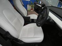 USED 2022 22 TESLA Model 3 Standard Range Plus Saloon 4dr Electric Auto RWD (241 bhp) SUNROOF SAT NAV PARKING CAMERA LEATHER HEATED SEATS CRUISE CONTROL 1 OWNER SERVICE HISTORY WARRANTY