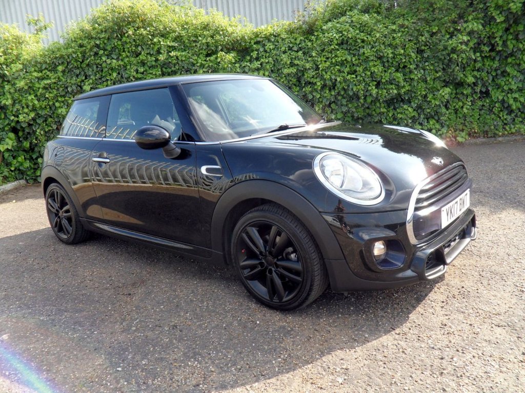 USED 2017 17 MINI HATCH 1.5 Cooper Hatchback 3dr Petrol Manual Euro 6 (s/s) (136 ps) &pound;1700 John Cooper Works Sport Pack