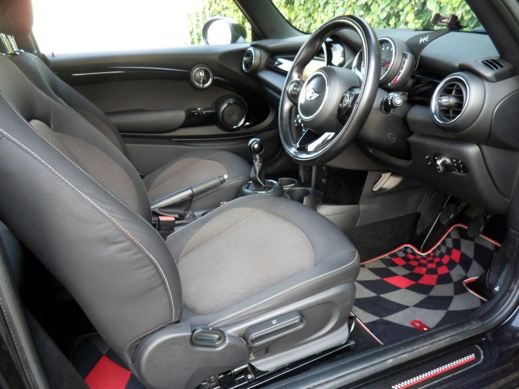 USED 2017 17 MINI HATCH 1.5 Cooper Hatchback 3dr Petrol Manual Euro 6 (s/s) (136 ps) &pound;1700 John Cooper Works Sport Pack
