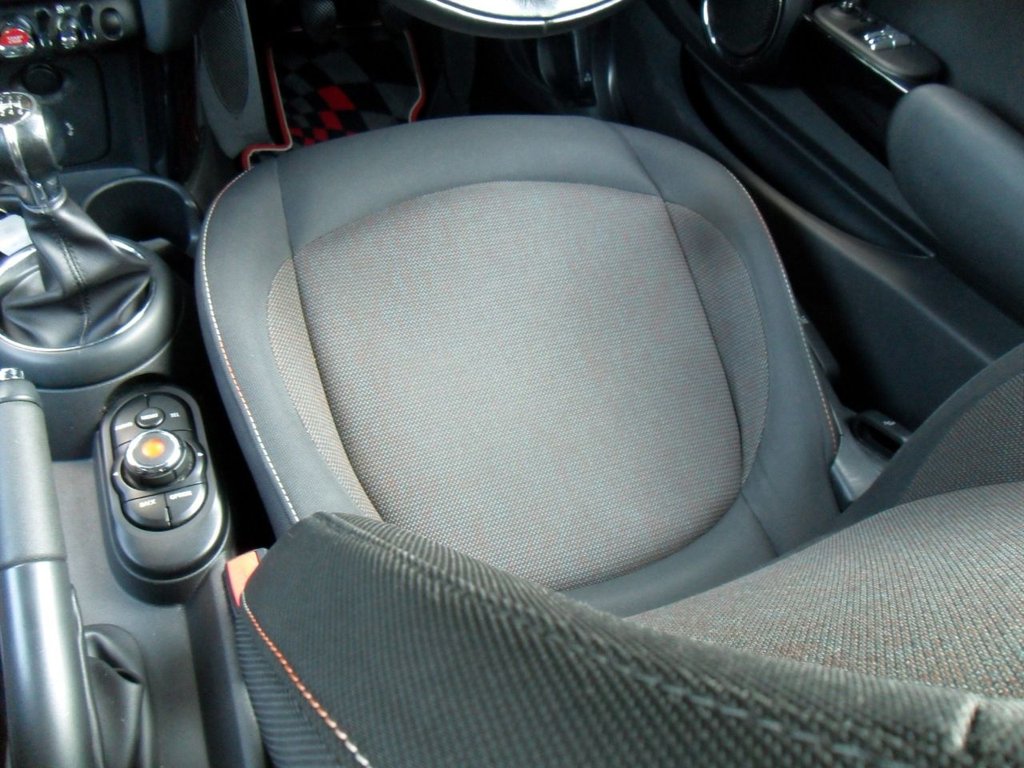 USED 2017 17 MINI HATCH 1.5 Cooper Hatchback 3dr Petrol Manual Euro 6 (s/s) (136 ps) &pound;1700 John Cooper Works Sport Pack