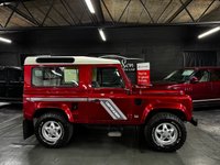 USED 1996 P LAND ROVER DEFENDER 90 2.5 300TDi County Station Wagon Diesel Manual SWB (111 bhp) STUNNING 1996 LANDROVER DEFENDER 90 300TDI FACTORY 6 SEAT STATIONWAGON - RIOJA RED - S/H TO 2025 INCL CAMBELT AT LAST SERVICE - NEW CLUTCH - OVERHAUL IN 2020 - LAST OWNER SINCE 2018