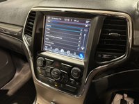 USED 2015 65 JEEP GRAND CHEROKEE 3.0 V6 CRD Overland SUV 5dr Diesel Auto 4WD Euro 6 (247 bhp) 