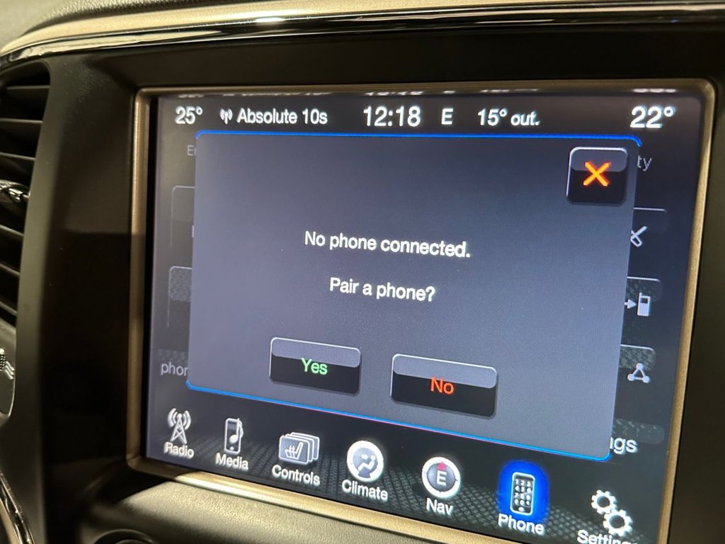 USED 2015 65 JEEP GRAND CHEROKEE 3.0 V6 CRD Overland SUV 5dr Diesel Auto 4WD Euro 6 (247 bhp) 