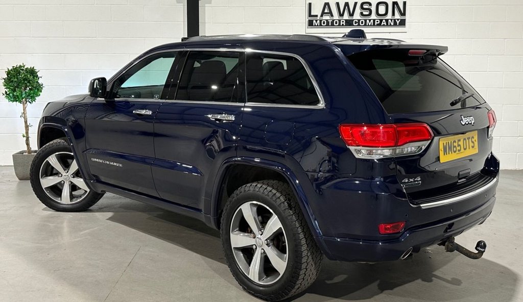 USED 2015 65 JEEP GRAND CHEROKEE 3.0 V6 CRD Overland SUV 5dr Diesel Auto 4WD Euro 6 (247 bhp) 