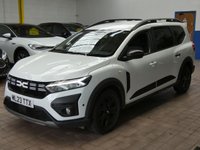 USED 2023 23 DACIA JOGGER 1.0 TCe Extreme SE MPV 5dr Petrol Manual Euro 6 (s/s) (110 ps) 7 SEATS SAT NAV PARKING CAMERA HEATED SEATS CRUISE CONTROL PARKING SENSORS 1 OWNER SERVICE HISTORY WARRANTY