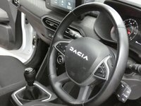 USED 2023 23 DACIA JOGGER 1.0 TCe Extreme SE MPV 5dr Petrol Manual Euro 6 (s/s) (110 ps) 7 SEATS SAT NAV PARKING CAMERA HEATED SEATS CRUISE CONTROL PARKING SENSORS 1 OWNER SERVICE HISTORY WARRANTY
