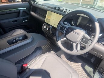 View our LAND ROVER DEFENDER