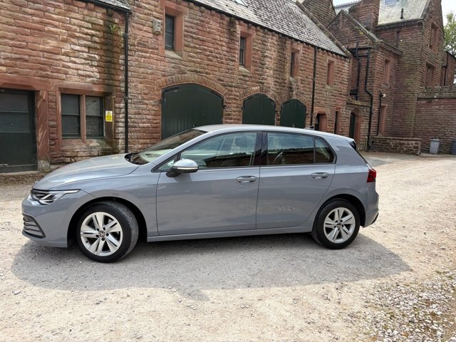 View our VOLKSWAGEN GOLF