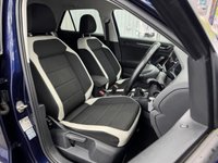 USED 2018 67 VOLKSWAGEN T-ROC 1.5 TSI EVO SEL SUV 5dr Petrol Manual Euro 6 (s/s) (150 ps) ADAPTIVE CRUISE/LANE/P-SENSOR/ULEZ