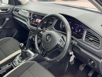 USED 2018 67 VOLKSWAGEN T-ROC 1.5 TSI EVO SEL SUV 5dr Petrol Manual Euro 6 (s/s) (150 ps) ADAPTIVE CRUISE/LANE/P-SENSOR/ULEZ