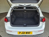 USED 2021 21 VOLKSWAGEN GOLF 2.0 TDI Style Hatchback 5dr Diesel DSG Euro 6 (s/s) (150 ps) 