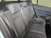 USED 2021 21 VOLKSWAGEN GOLF 2.0 TDI Style Hatchback 5dr Diesel DSG Euro 6 (s/s) (150 ps) 