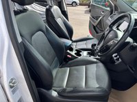 USED 2017 67 HYUNDAI SANTA FE 2.2 CRDi Blue Drive Premium SE SUV 5dr Diesel Manual 4WD Euro 6 (s/s) (7 Seat) (200 ps) DIESEL 7 SEATER, LEATHER SEATS, 5 SERVICE STAMPS, SAT NAV
