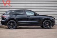 USED 2022 22 JAGUAR F-PACE 2.0 D200 MHEV R-Dynamic SE SUV 5dr Diesel Auto AWD Euro 6 (s/s) (204 ps) CarPlay + Meridian + Heated Wheel