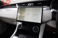 USED 2022 22 JAGUAR F-PACE 2.0 D200 MHEV R-Dynamic SE SUV 5dr Diesel Auto AWD Euro 6 (s/s) (204 ps) CarPlay + Meridian + Heated Wheel