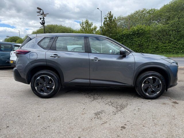 View our NISSAN X-TRAIL