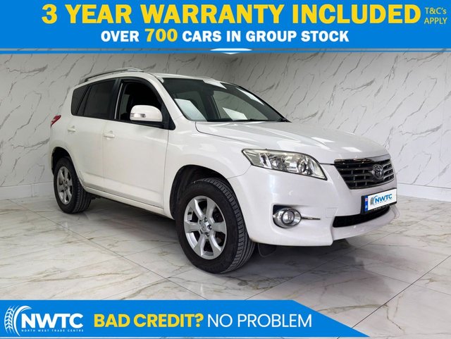 View our Toyota Rav4 2.2 D-4D XT-R SUV 5dr Diesel Manual 4WD (173 g/km, 134 bhp) 1 FORMER OWNER!