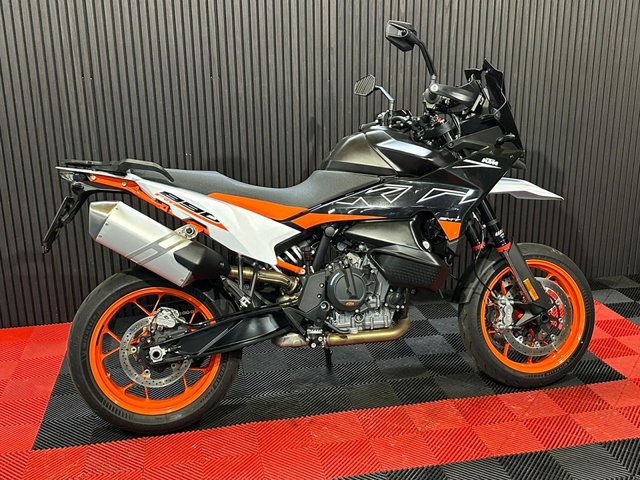 View our KTM 890 SMT