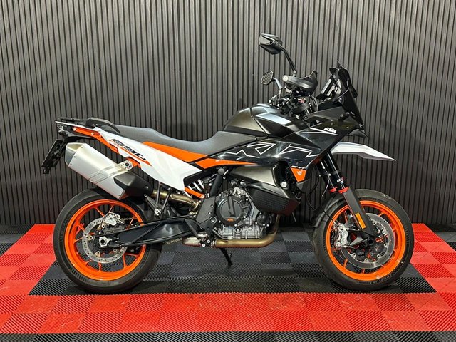 View our KTM 890 SMT