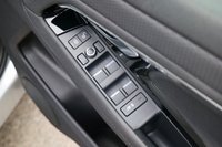 USED 2019 69 LAND ROVER RANGE ROVER EVOQUE 2.0 P200 MHEV SUV 5dr Petrol Auto 4WD Euro 6 (s/s) (200 ps) INDUS SILVER METALLIC PAINTWORK + REVERSE CAMERA + HEATED SEATS