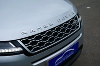 USED 2019 69 LAND ROVER RANGE ROVER EVOQUE 2.0 P200 MHEV SUV 5dr Petrol Auto 4WD Euro 6 (s/s) (200 ps) INDUS SILVER METALLIC PAINTWORK + REVERSE CAMERA + HEATED SEATS