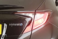 USED 2022 72 TOYOTA C-HR 1.8 VVT-h Design CVT Euro 6 (s/s) 5dr SPRING SALE NOW ON, SAVE 100s!